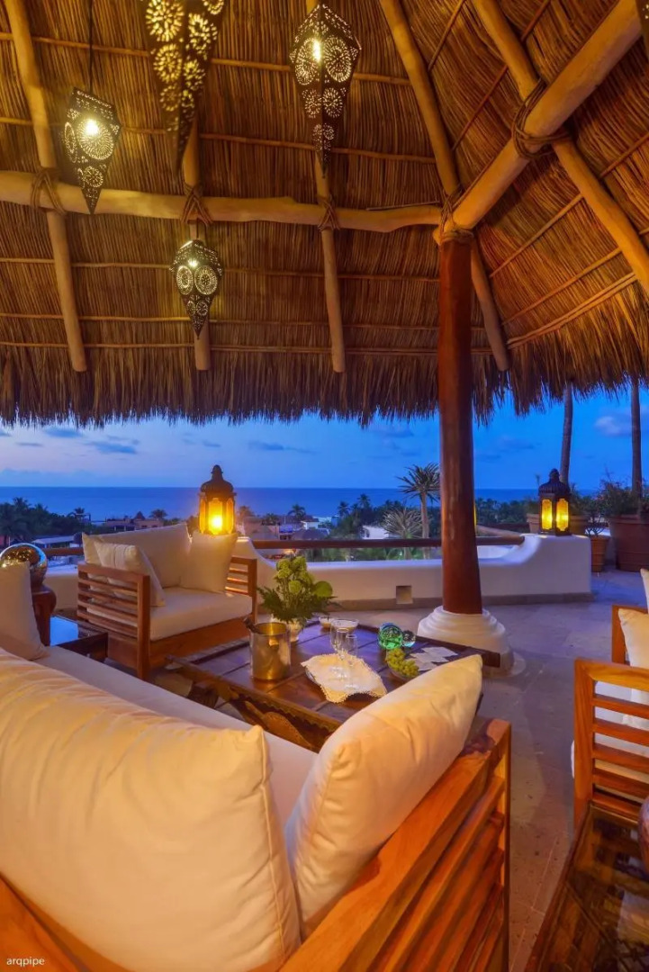 Mi Otra Casa - Adults Only