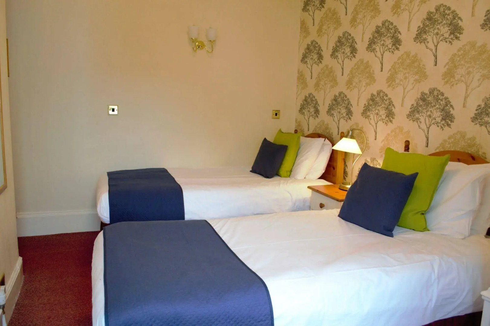 Lowbyer Manor Country House