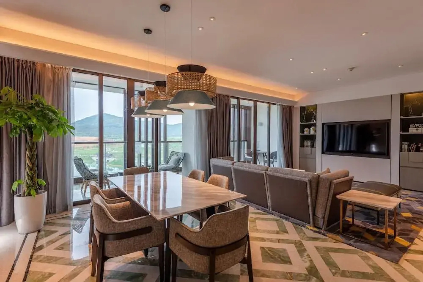 Holiday Inn Resort Maoshan Hot-Spring By Ihg