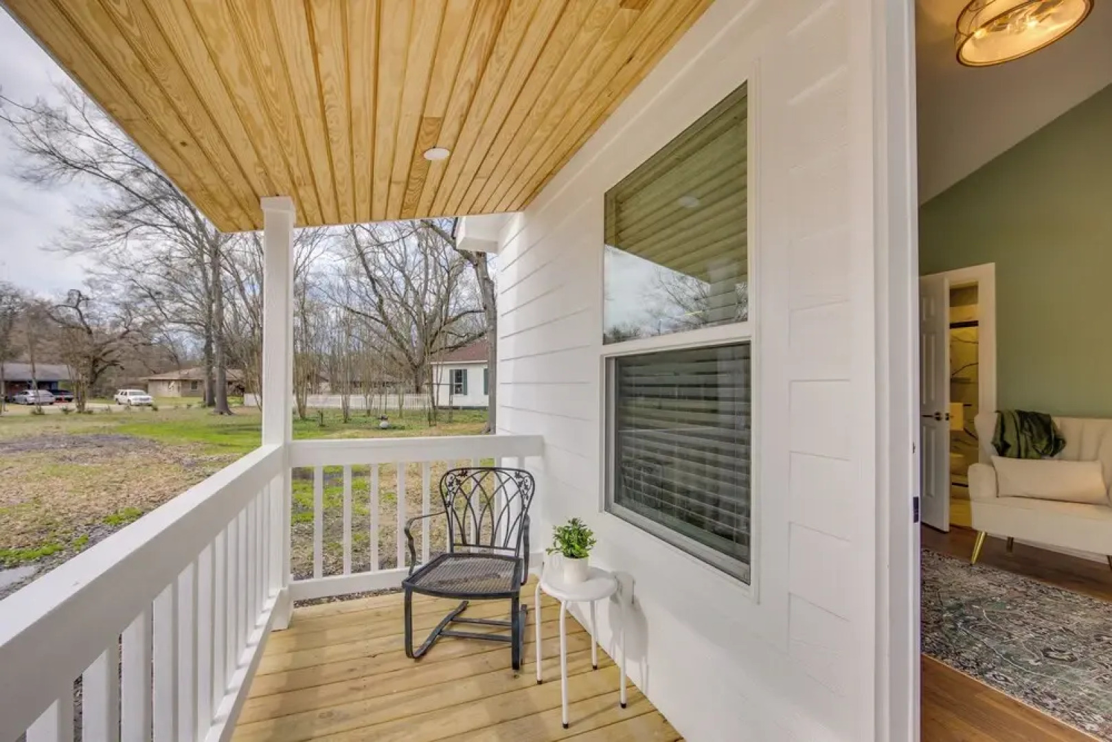 Walk to Museums: Art Deco Cottage in Jefferson