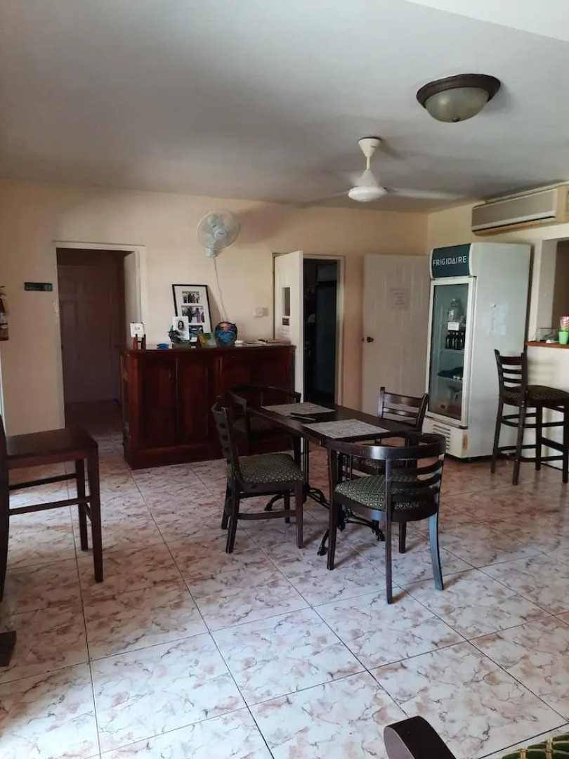 Pipers Cove - Runaway Bay