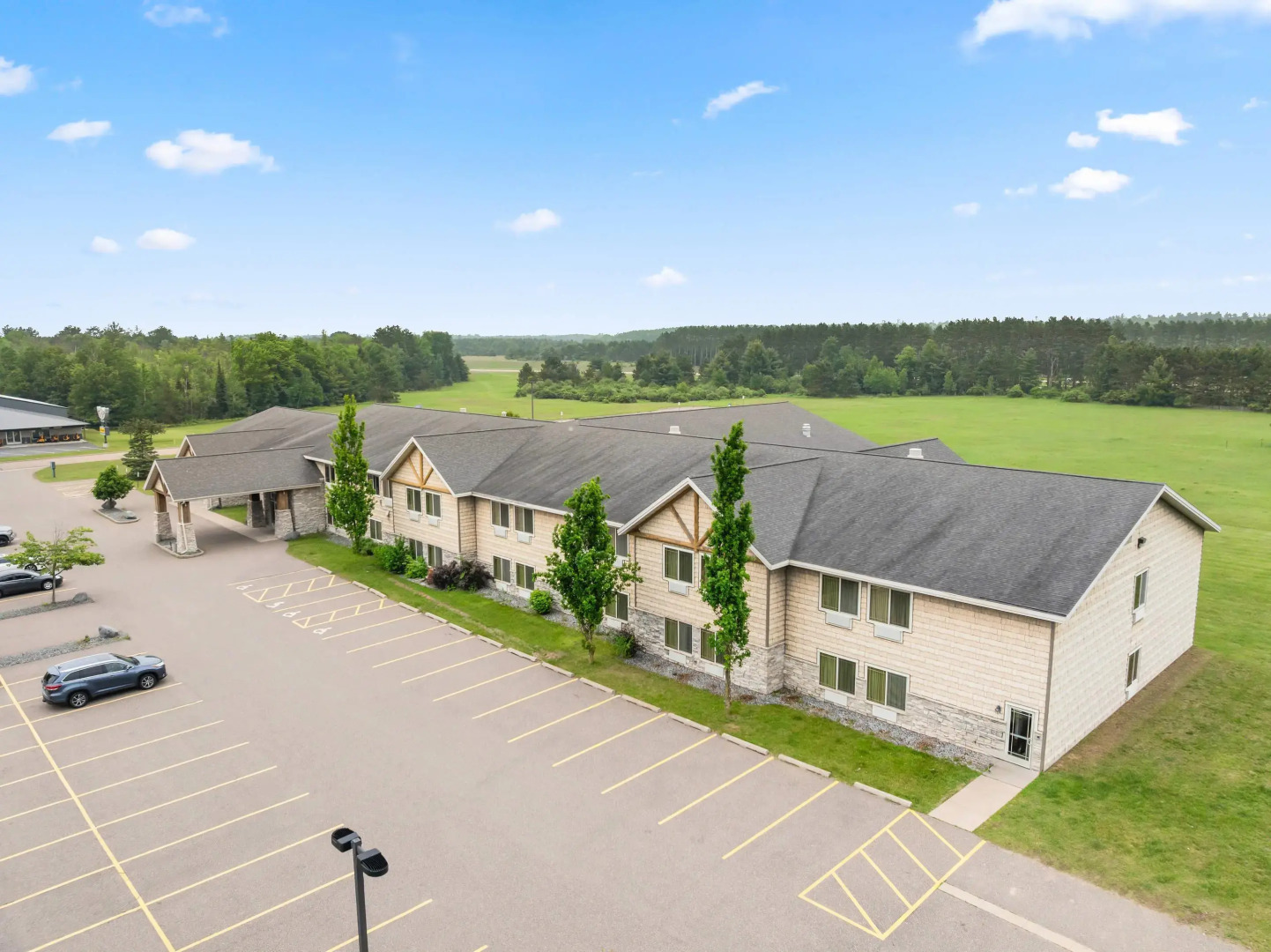 Rodeway Inn & Suites Tomahawk