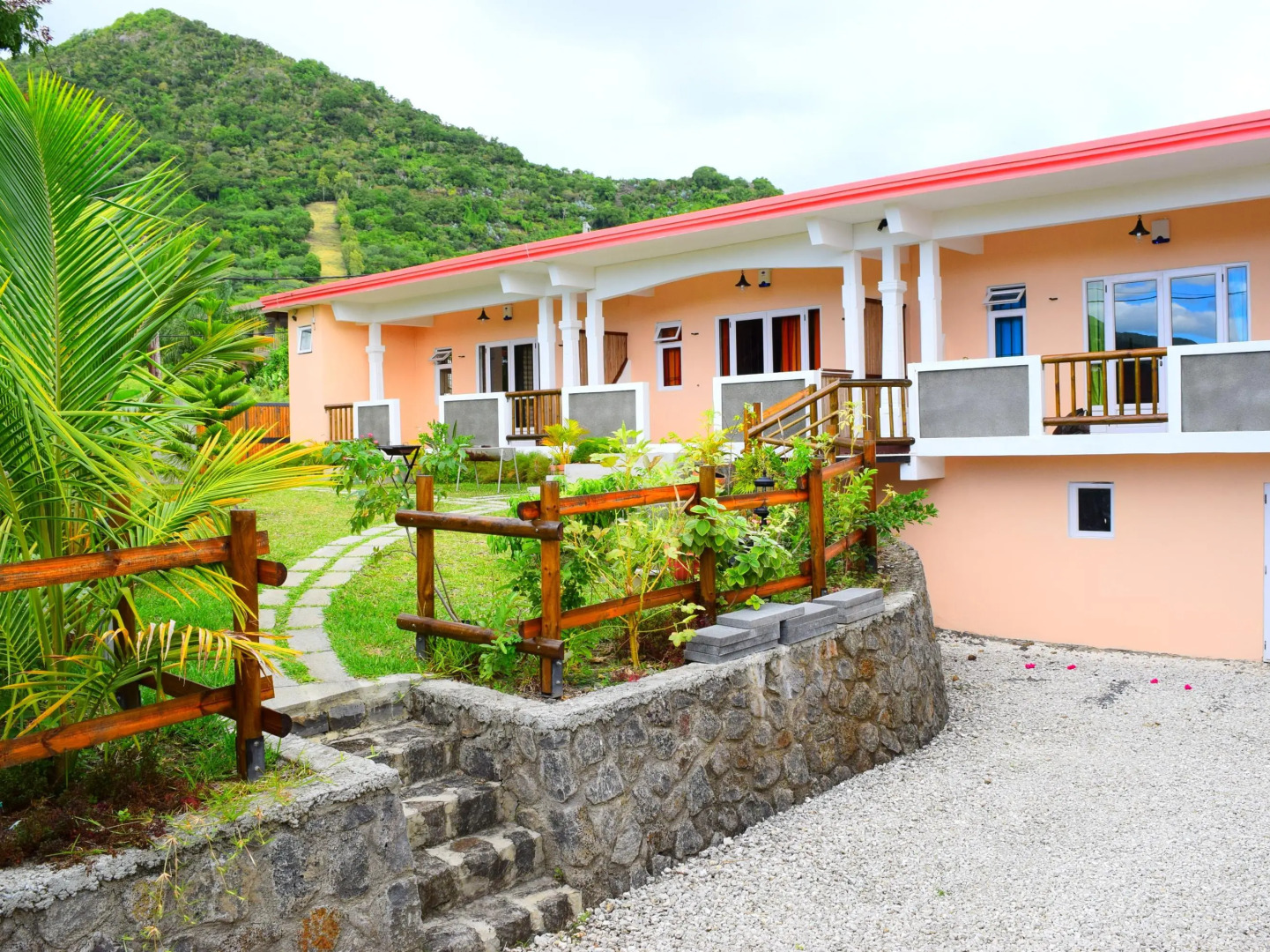 Mountain View Apartments