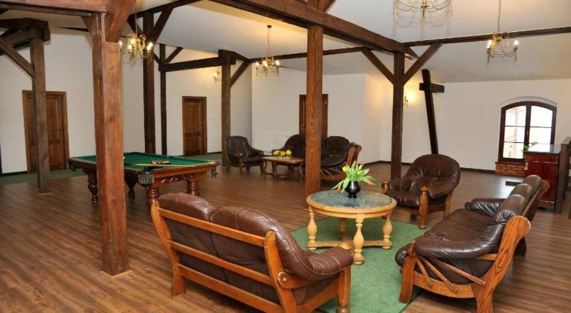 Hotel Sandro Silver