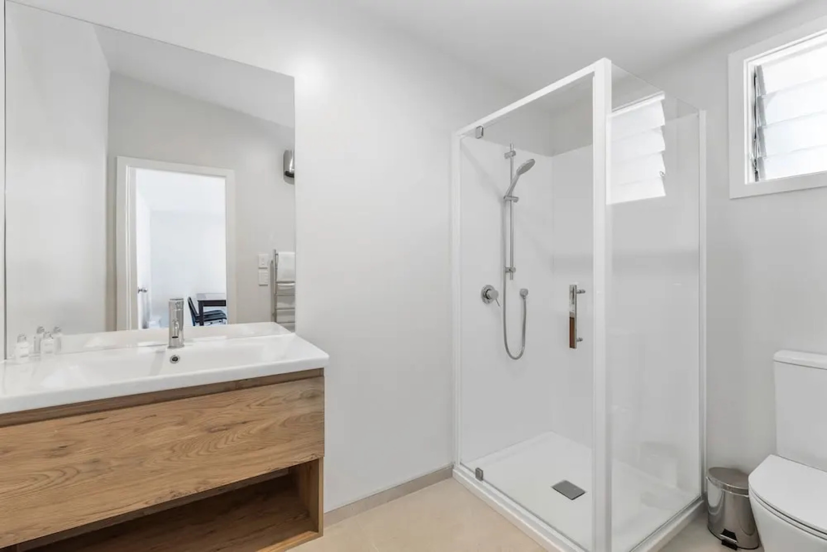 Norfolk Pine Beachfront Motel