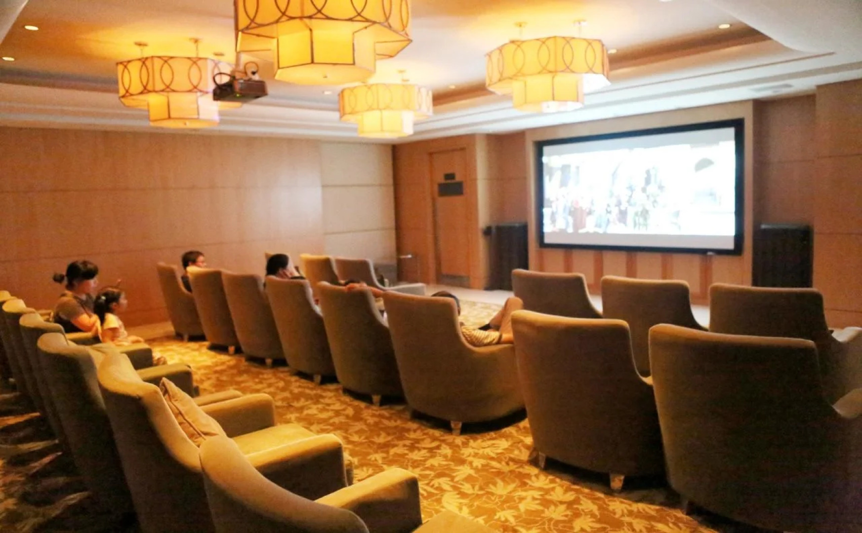 Qingdao Seaview Garden Hotel