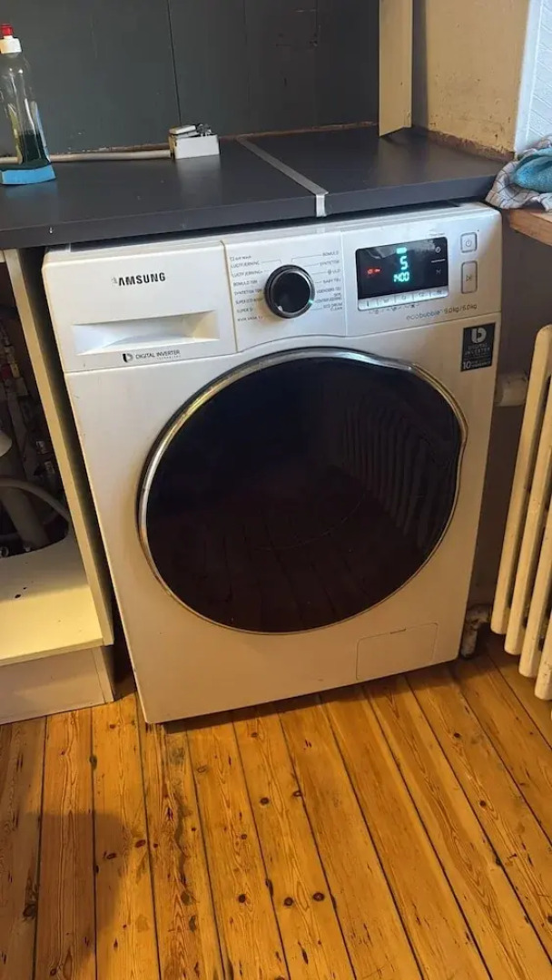 Room In Guest Room - North Beach Inn House