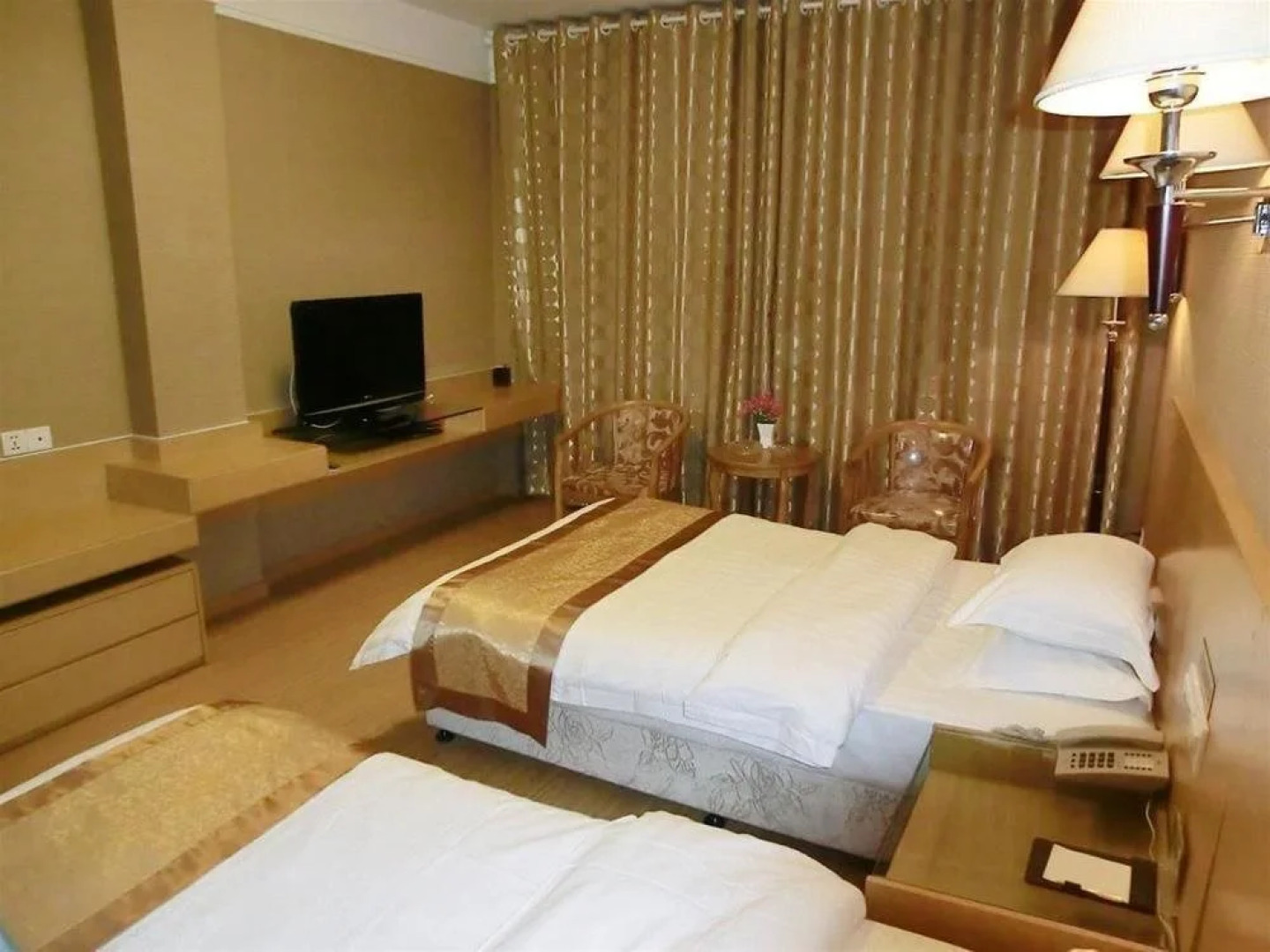 Hai Tian Boutique Holiday Hotel