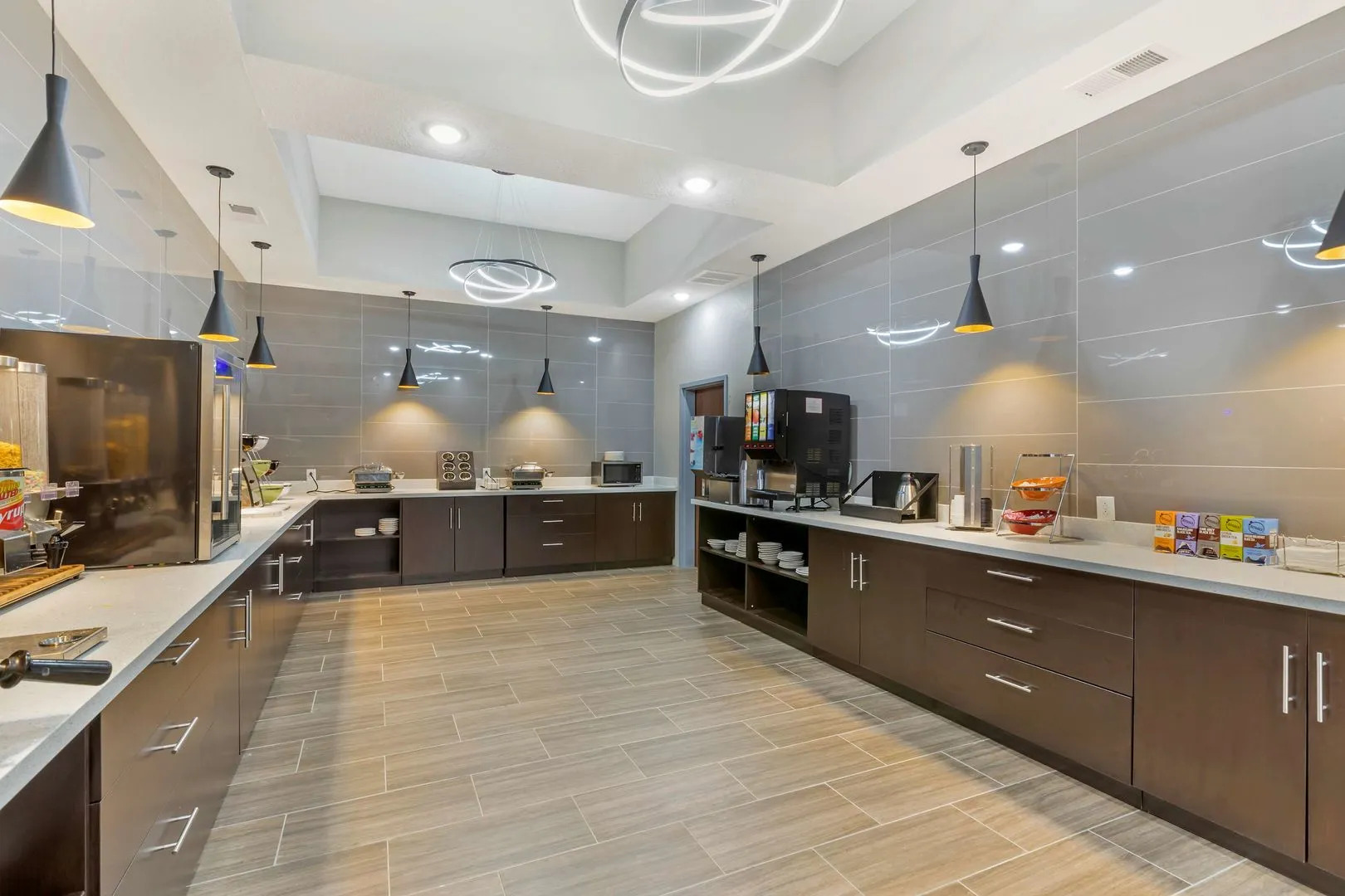 La Quinta Inn & Suites by Wyndham Coralville Iowa City