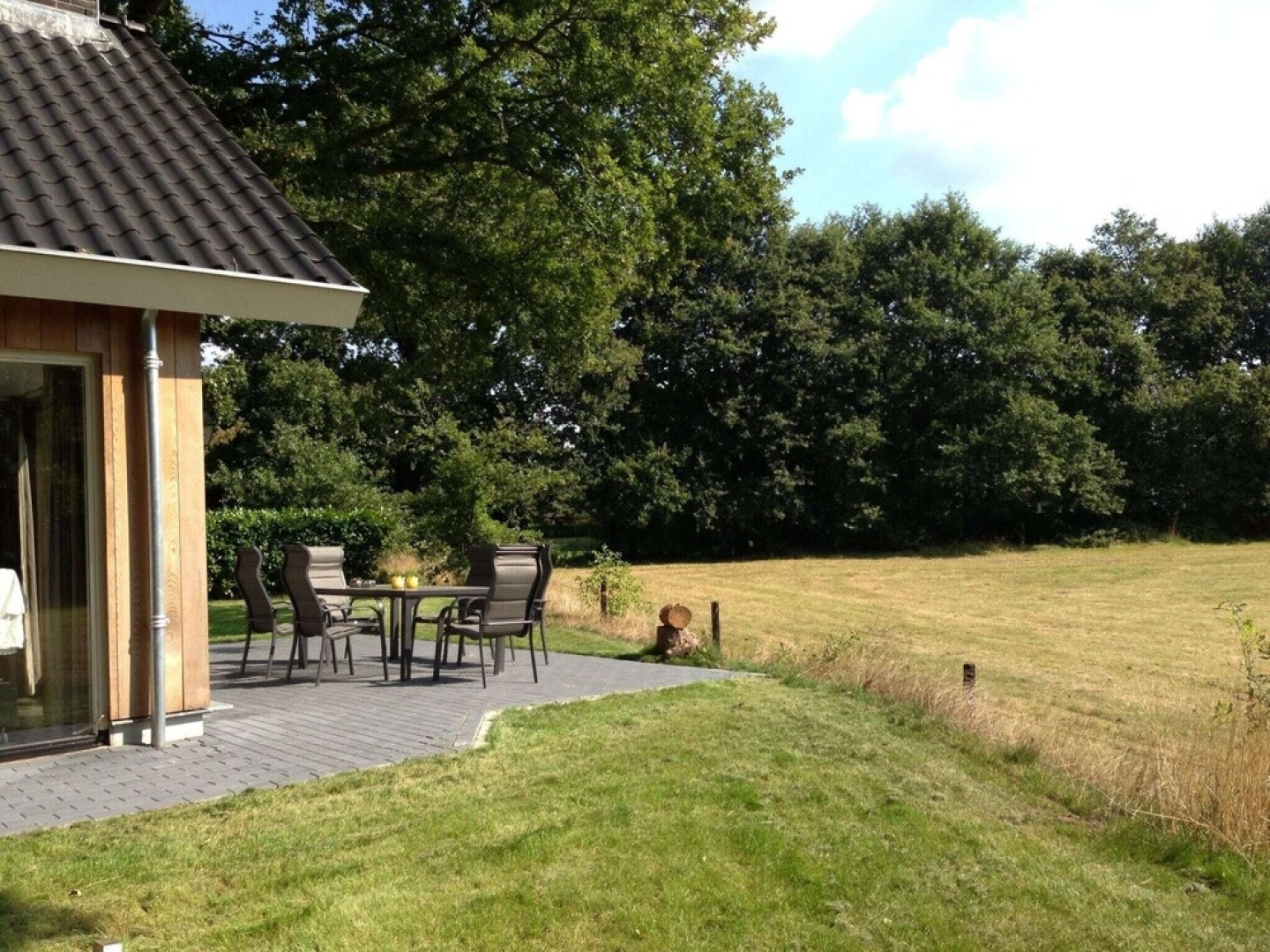 Chalet in Reutum With Sauna and Nature