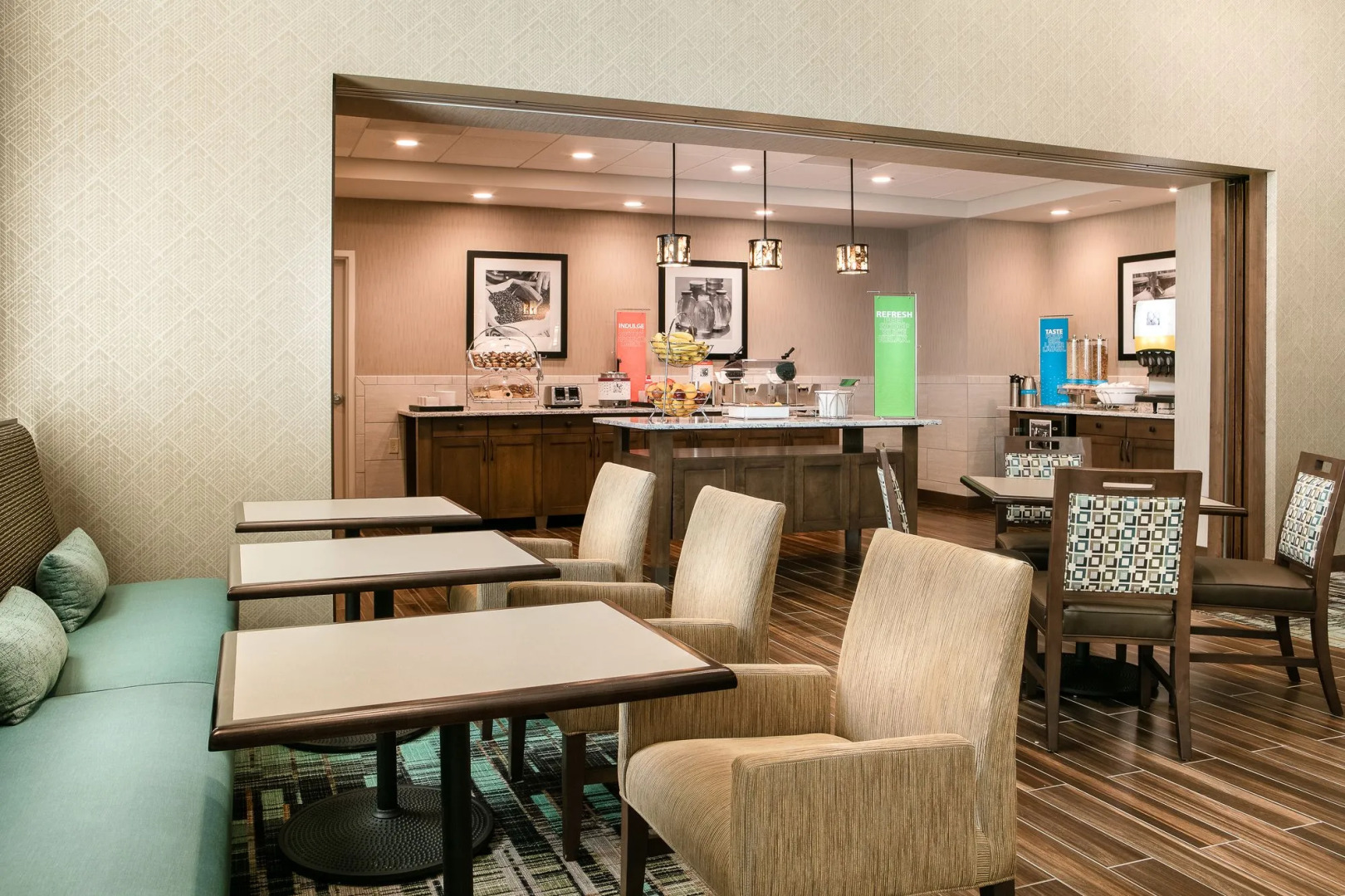 Hampton Inn & Suites Mason City