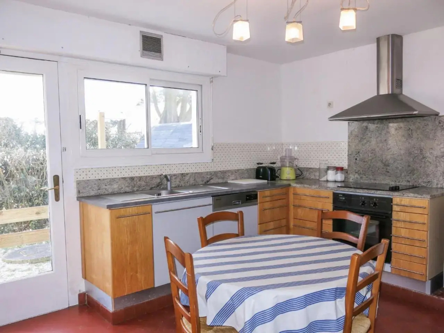 Holiday Home The Anchor - QUB300