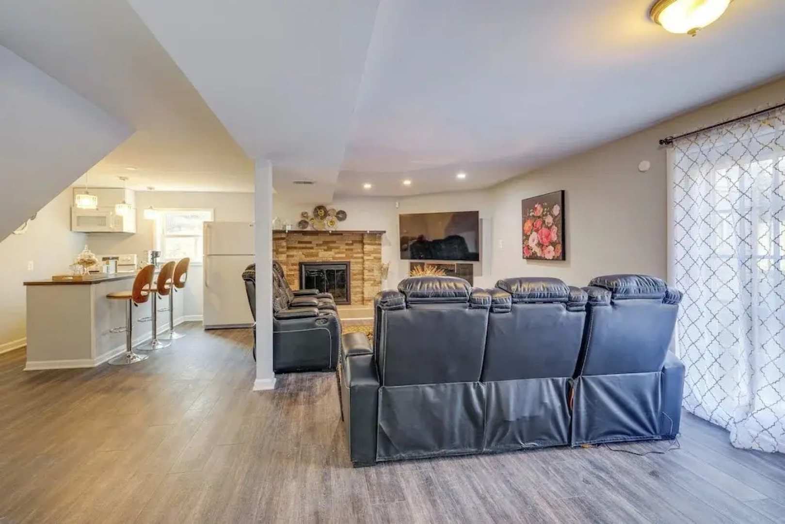 Pet-friendly Woodbridge Retreat Near Potomac Mills