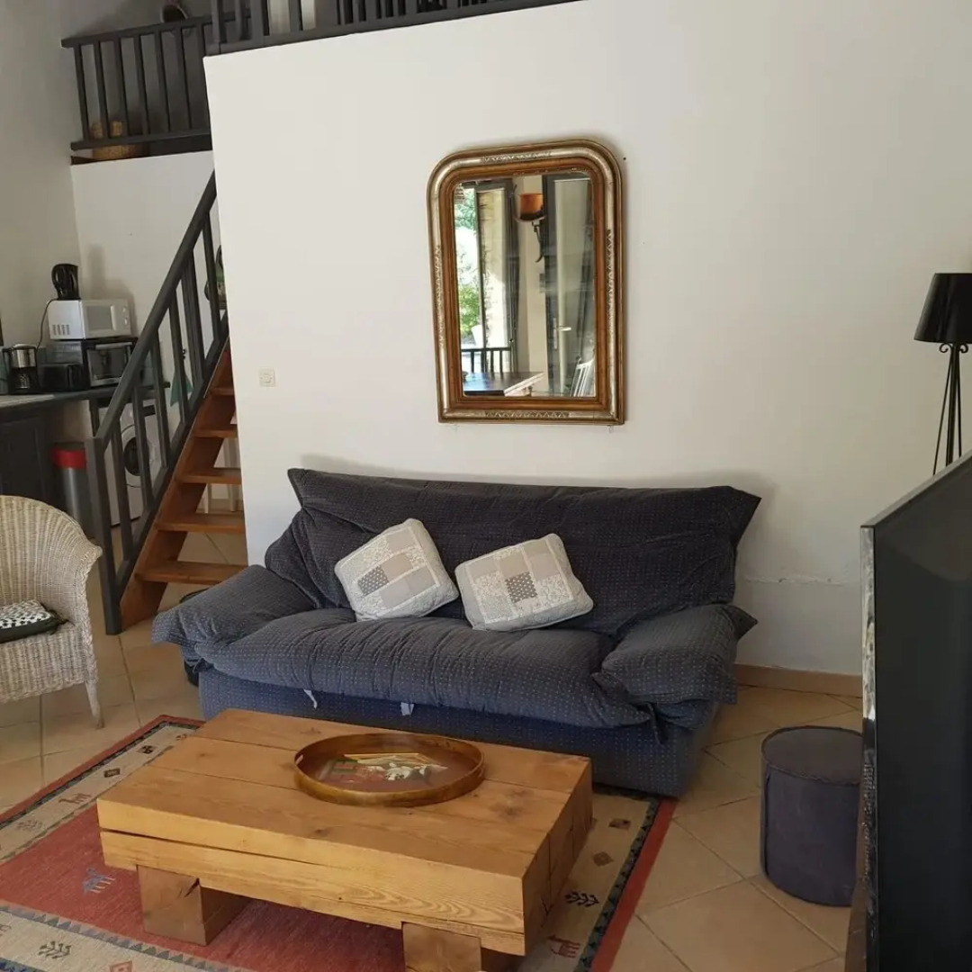 House With 3 Bedrooms in Saint-julien-de-la-nef, With Wonderful Mountain View, Pool Access and Enclosed Garden - 80 km From the Beach