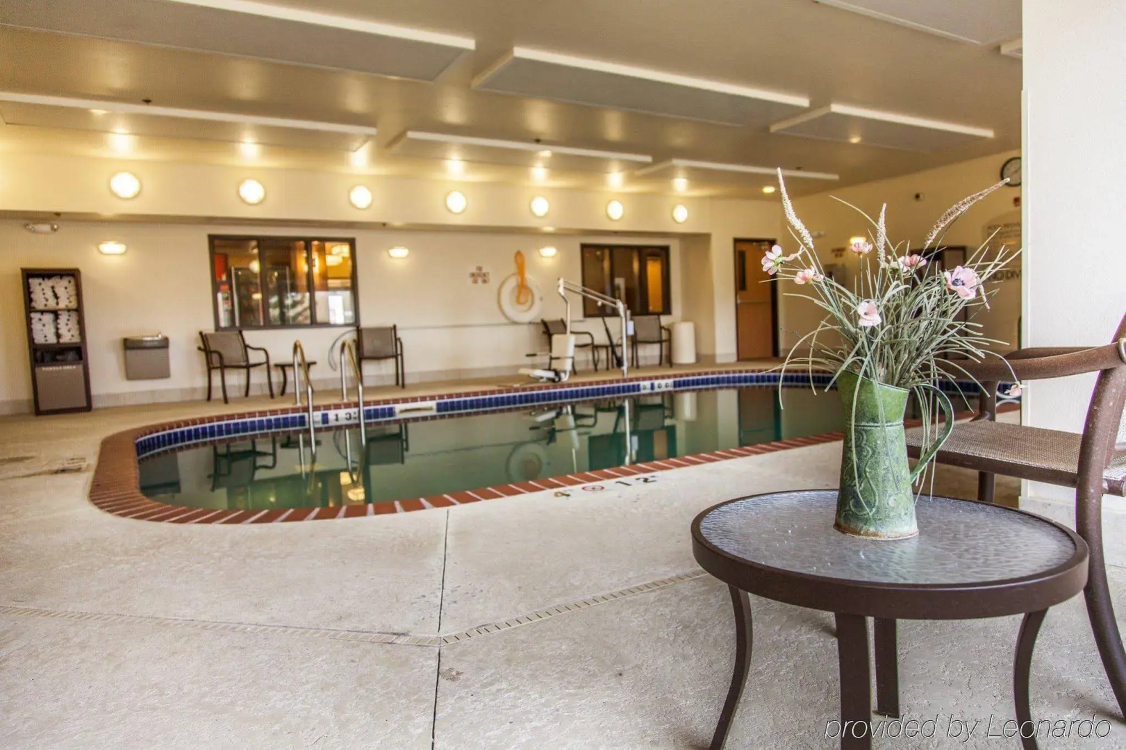 Holiday Inn Express & Suites Yankton by IHG