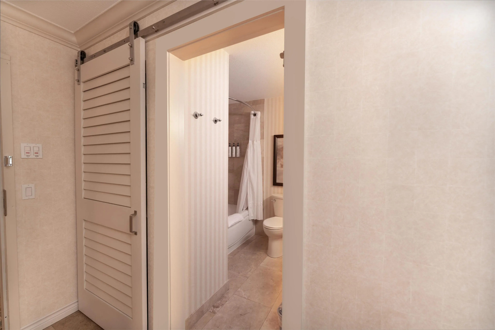 Prestige Lakeside Resort, WorldHotels Elite