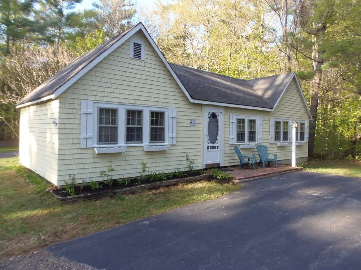 Sky Valley Motel & Cottages