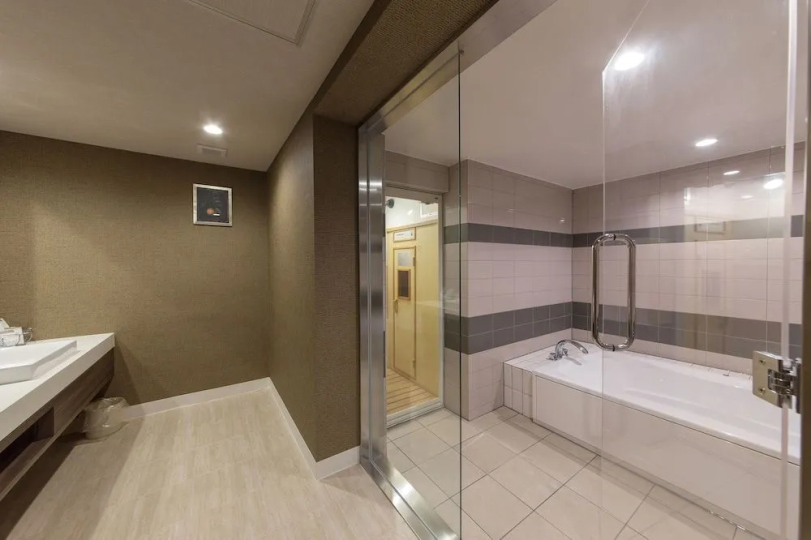 Hotel Sylph - Adults Only