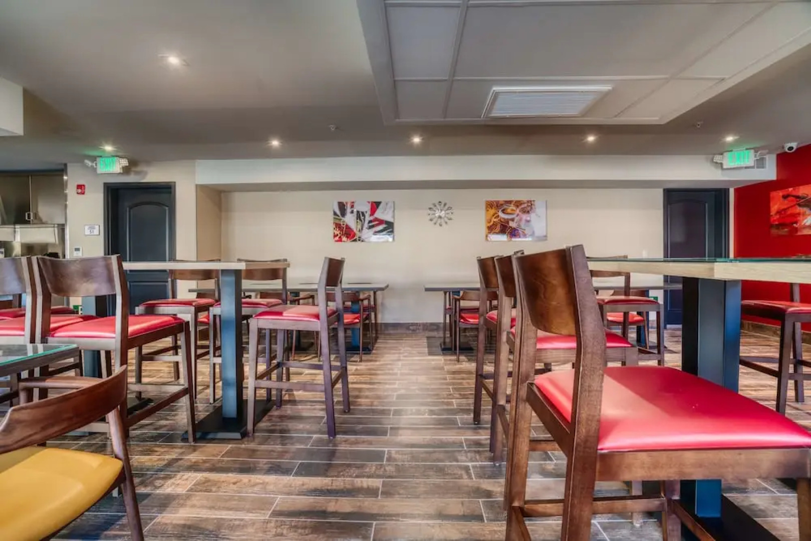 Best Western Premier NOHO Inn