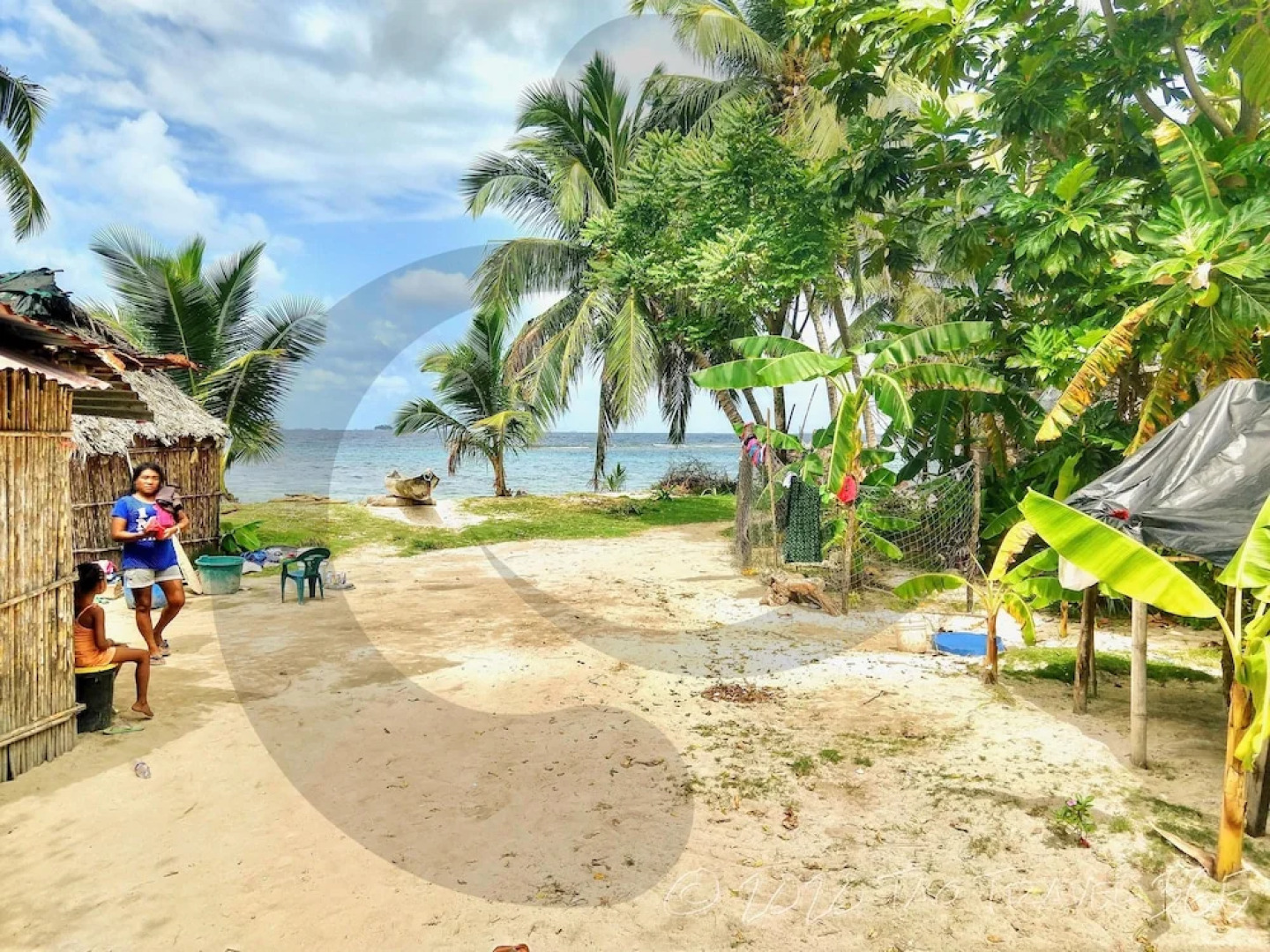 San Blas Private Beach Cabin