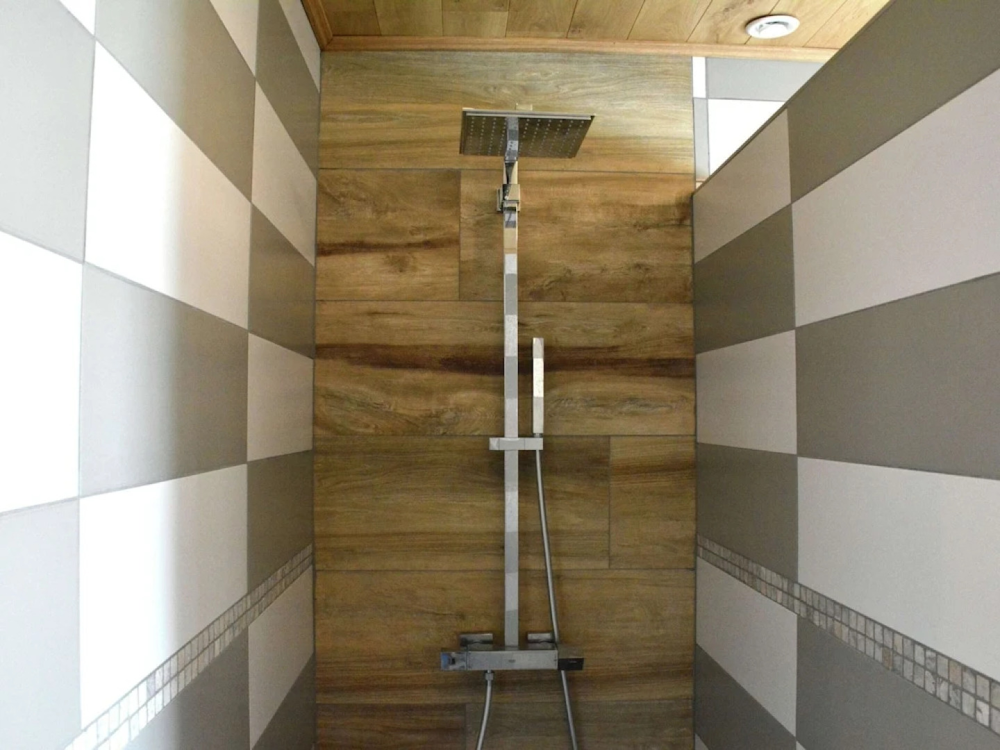 Holiday Home in Hastiere Near Adventure Park