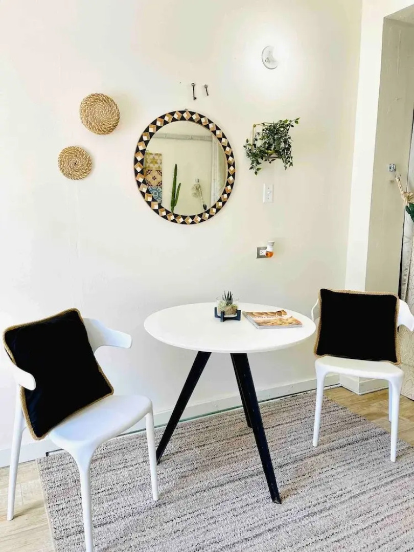 Eco-friendly Cozy Studio Solar-powered Retreat