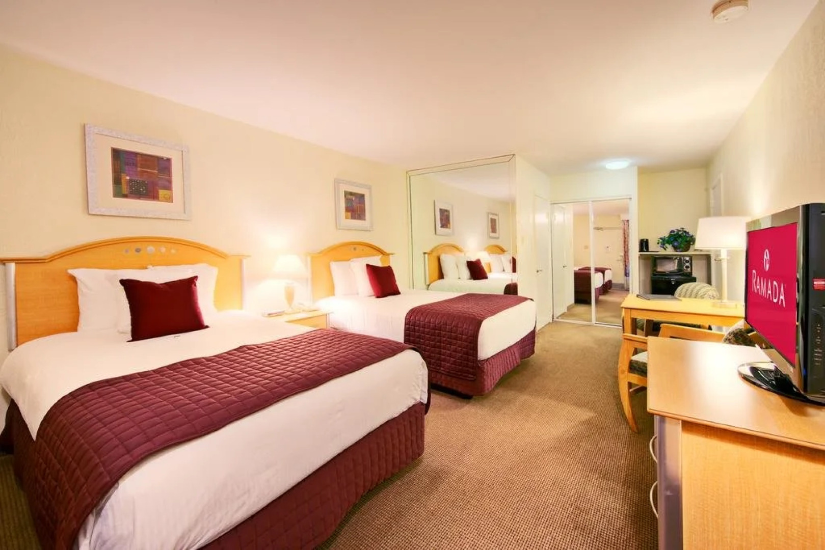 Ramada By Wyndham Fort Lauderdale Oakland Park