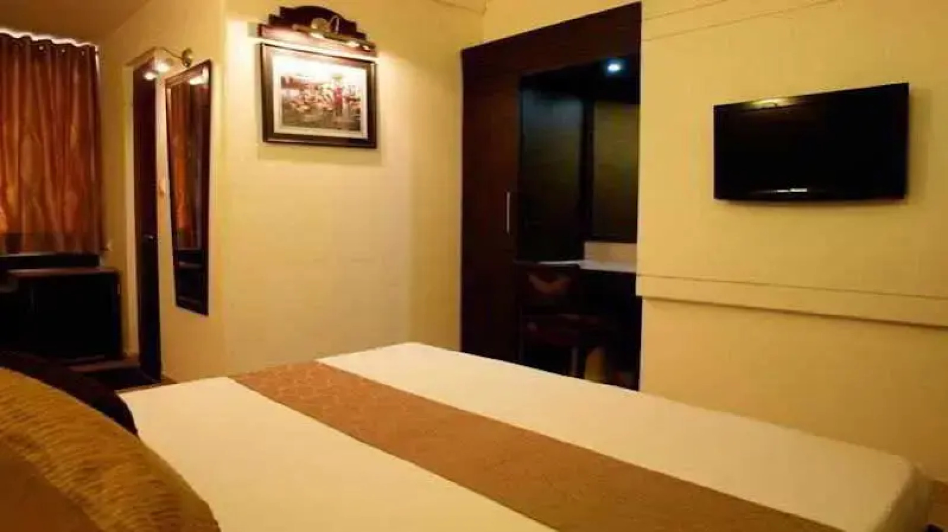 Hotel Asian International