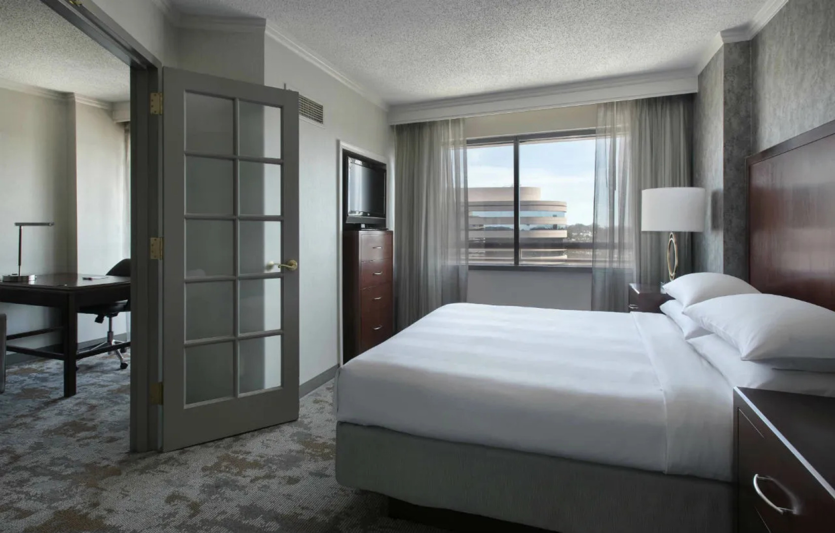 Embassy Suites by Hilton Bethesda Washington DC