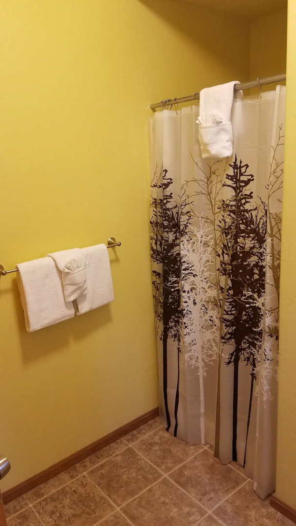 Sequoia Riverfront Cabins