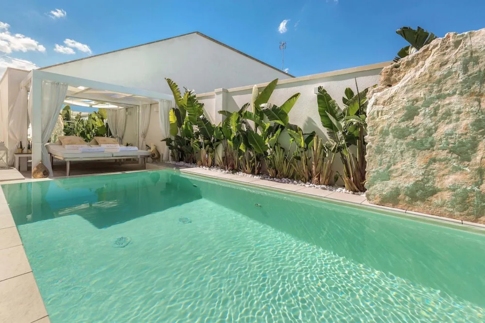 Acquaviva Suites