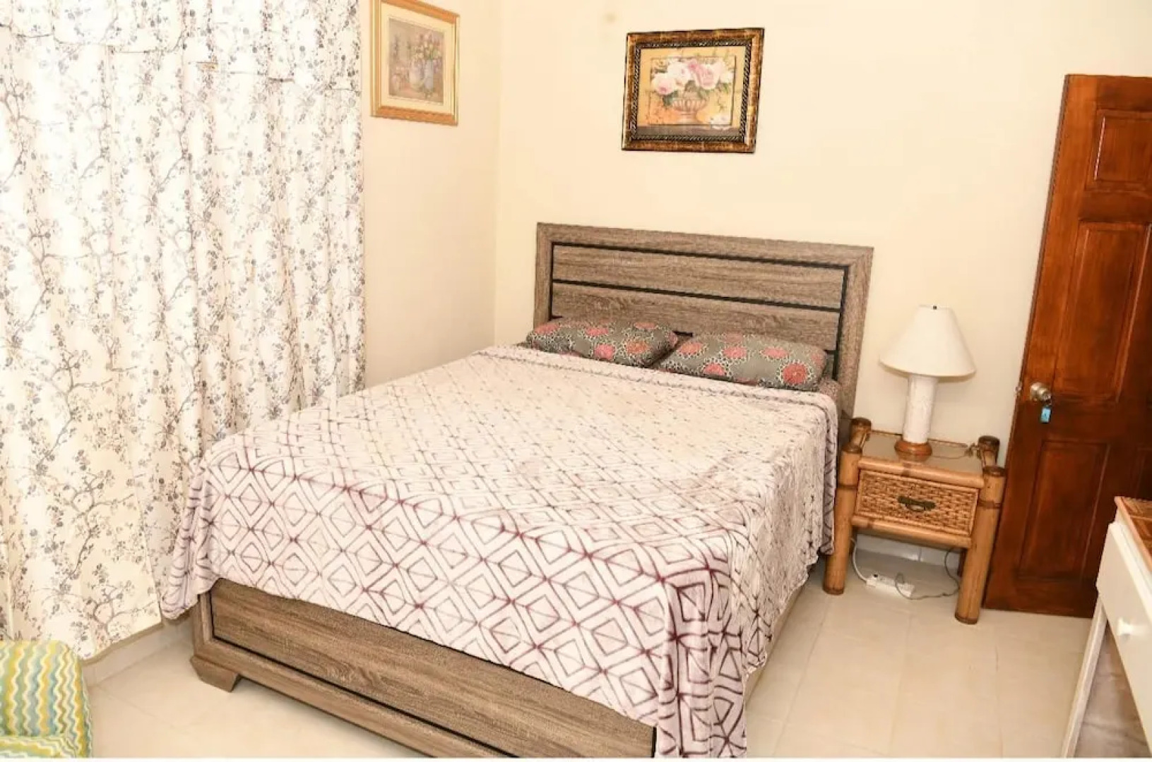 Lux Spacious 3BR Apartment