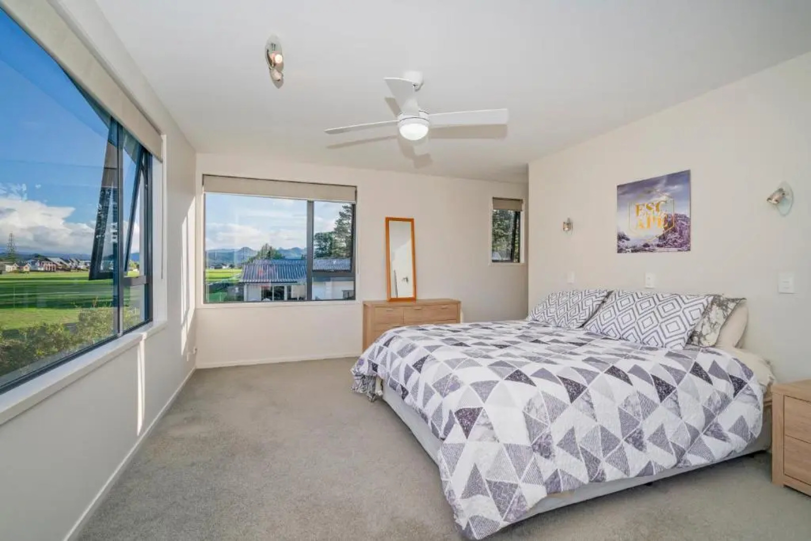 Pauanui Hangar Retreat - Pauanui Holiday Home