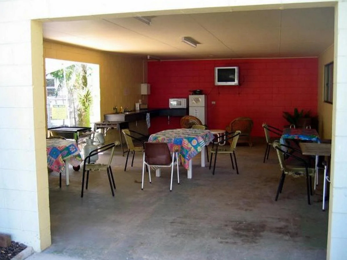 Dunk Island View Caravan Park