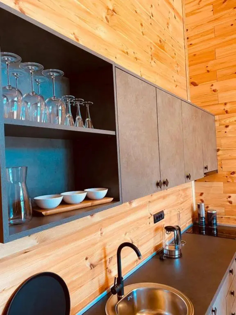 ADA BEACH HOUSE mit Wasserzugang