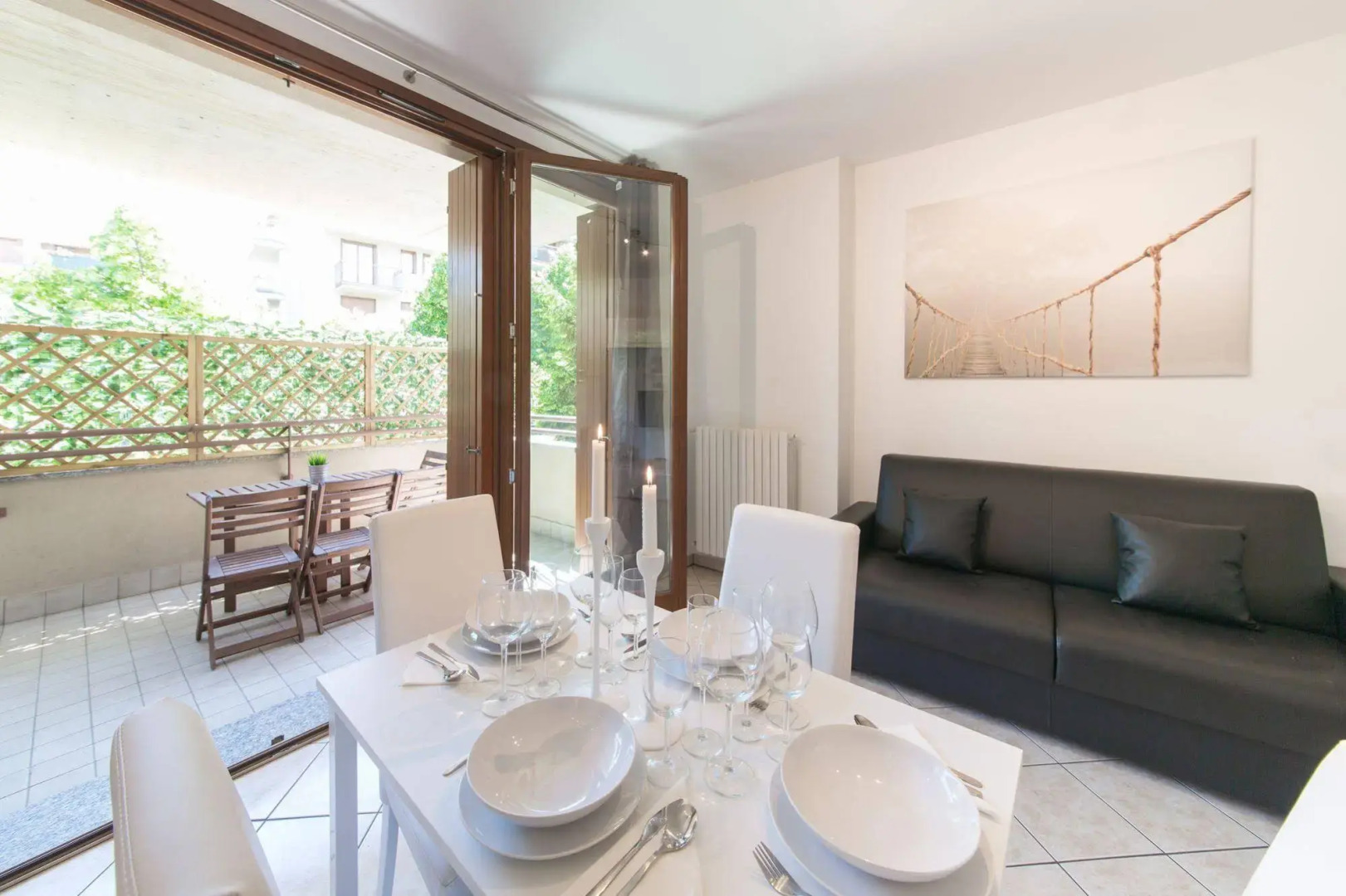 Suitelowcost - Limbiate Studio