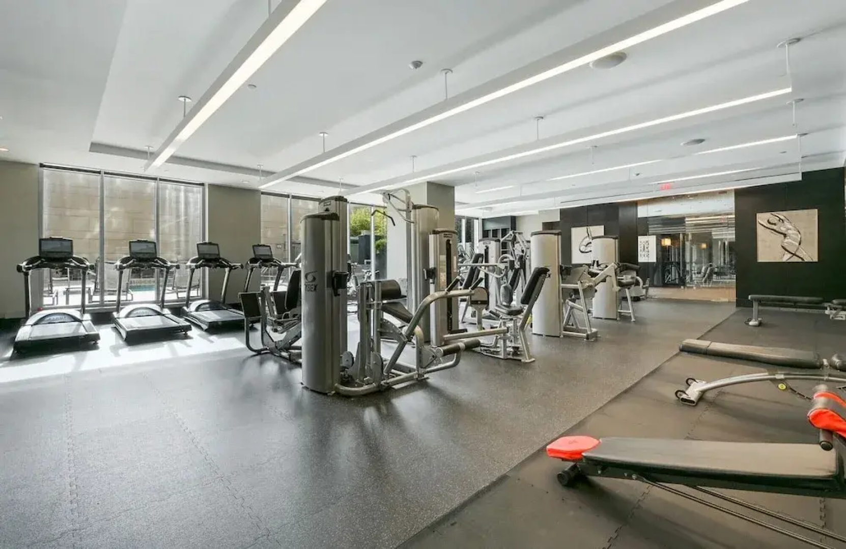 Luxury Apartment in heart of Reston 2 bedroom