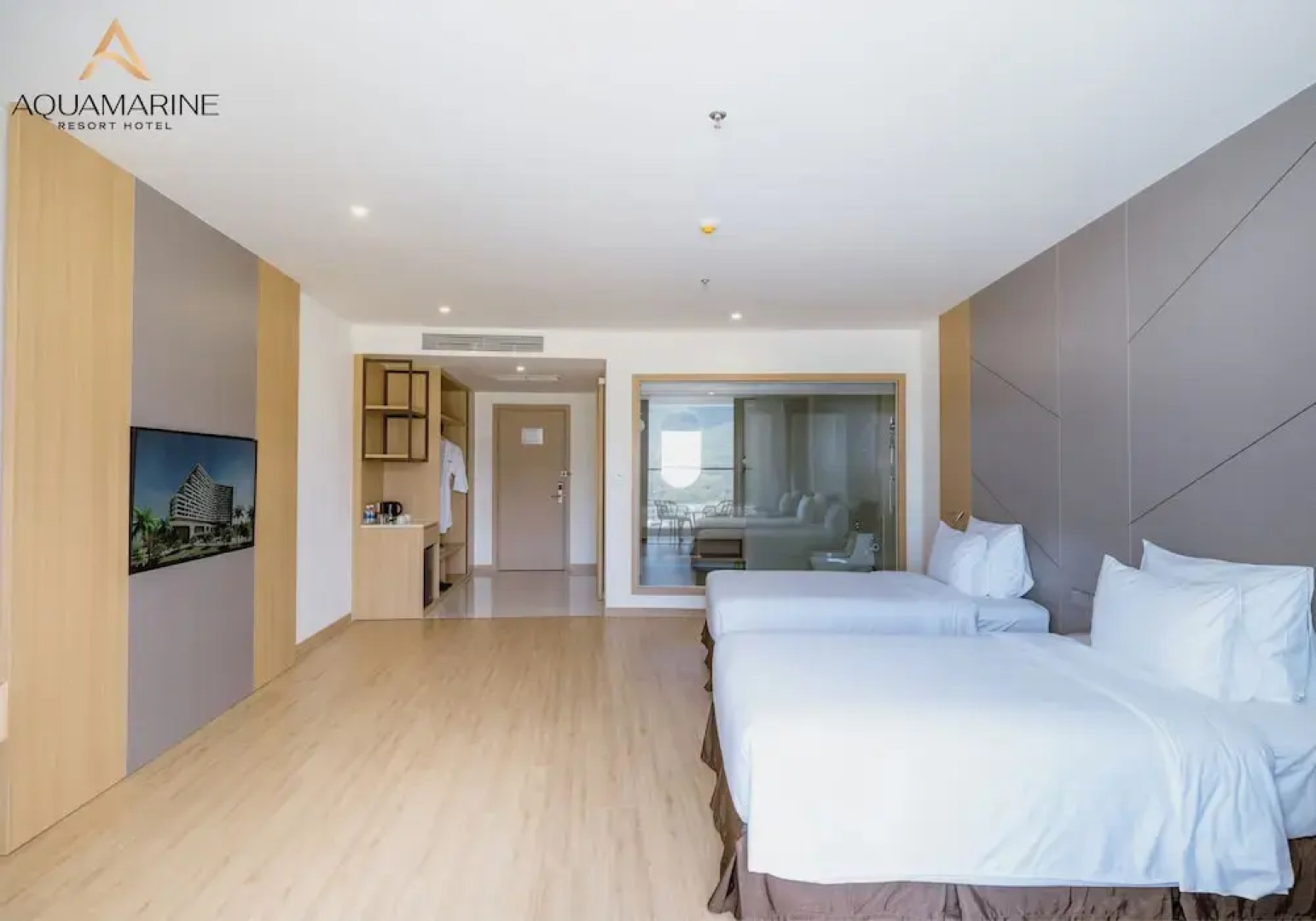 Aquamarine Cam Ranh - By Swandor