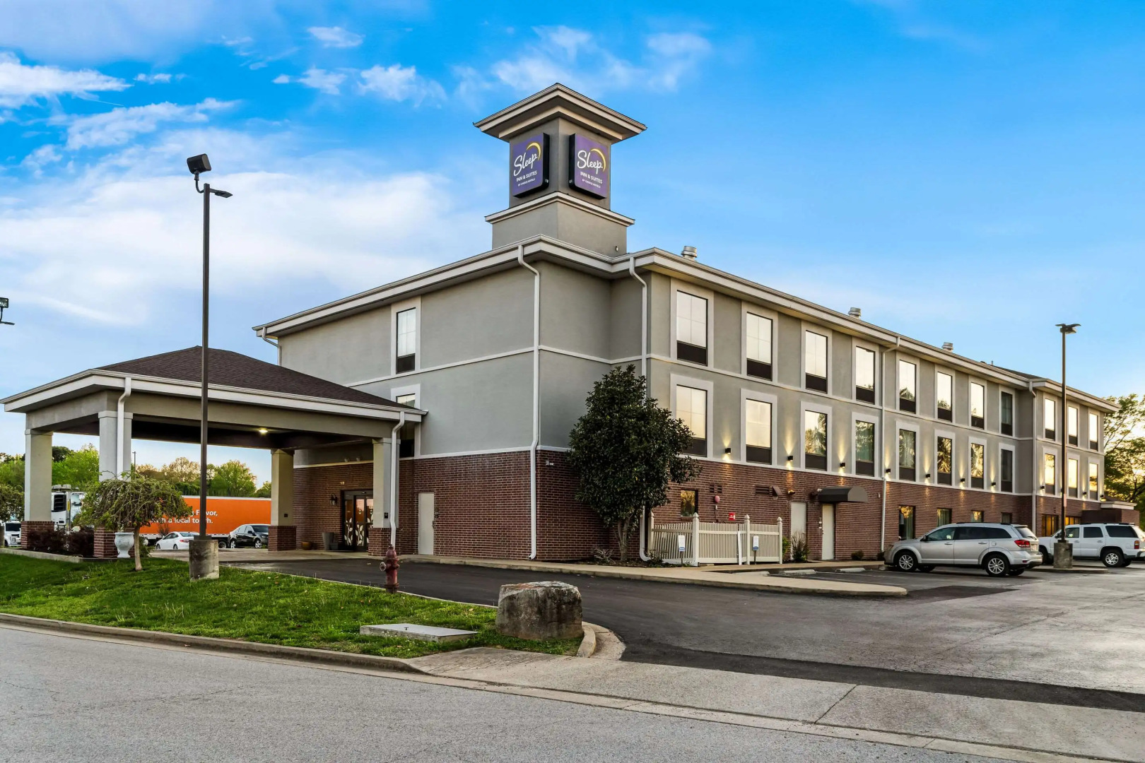 Sleep Inn & Suites Dyersburg I-155