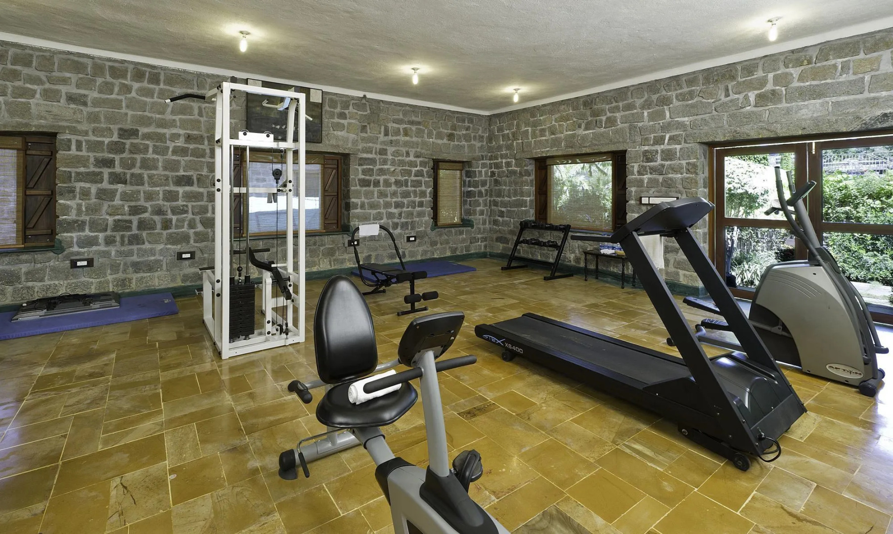 Halez Sparsa Thiruvannamalai