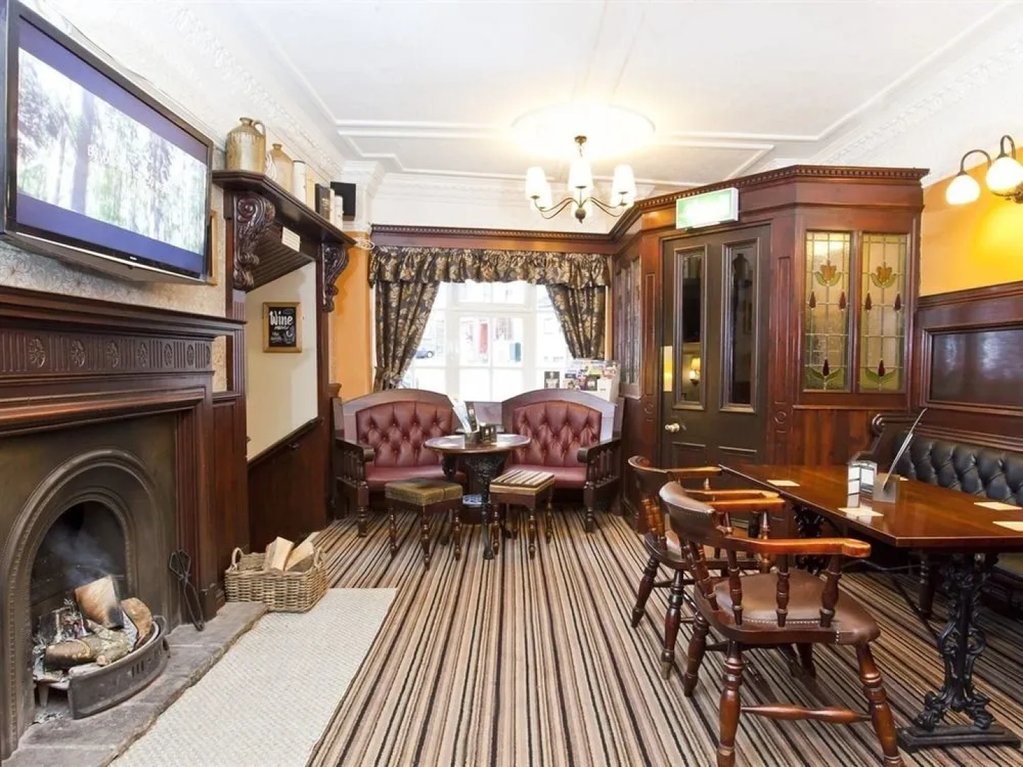 The Castle Tavern