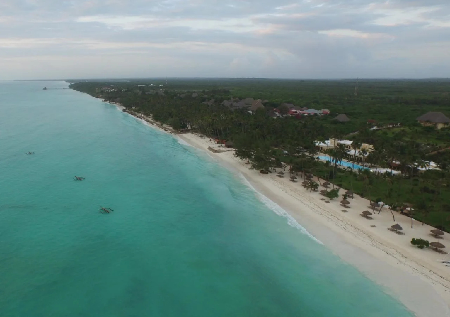 Diamonds Mapenzi Beach - Все включено