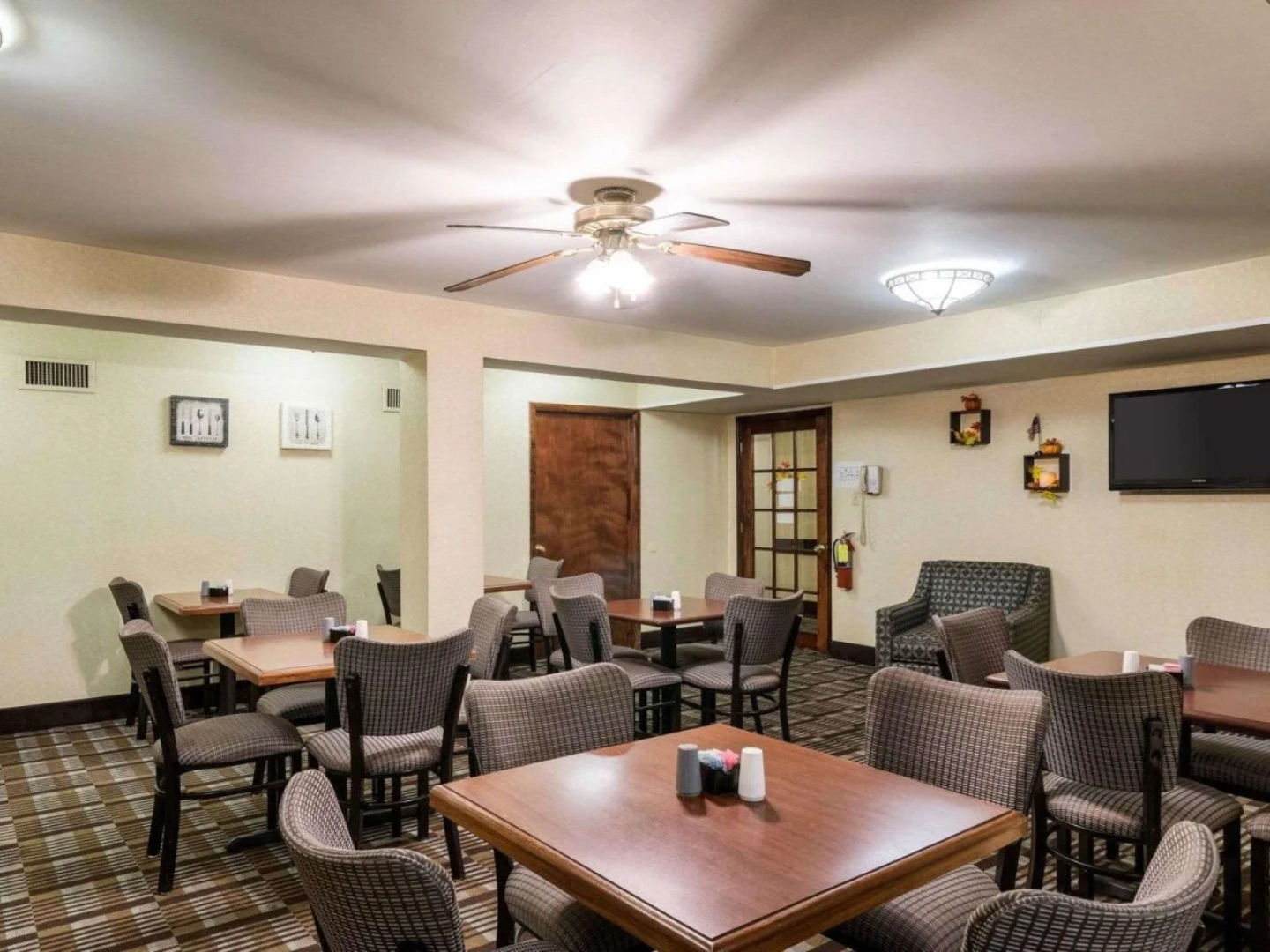 Comfort Inn Red Horse Frederick