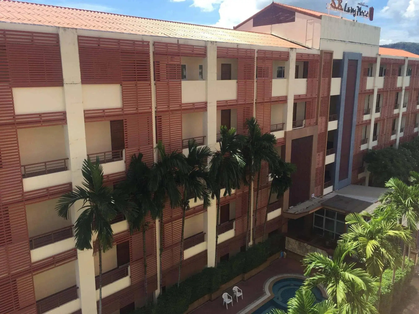 SB Living Place Hotel Phuket Town