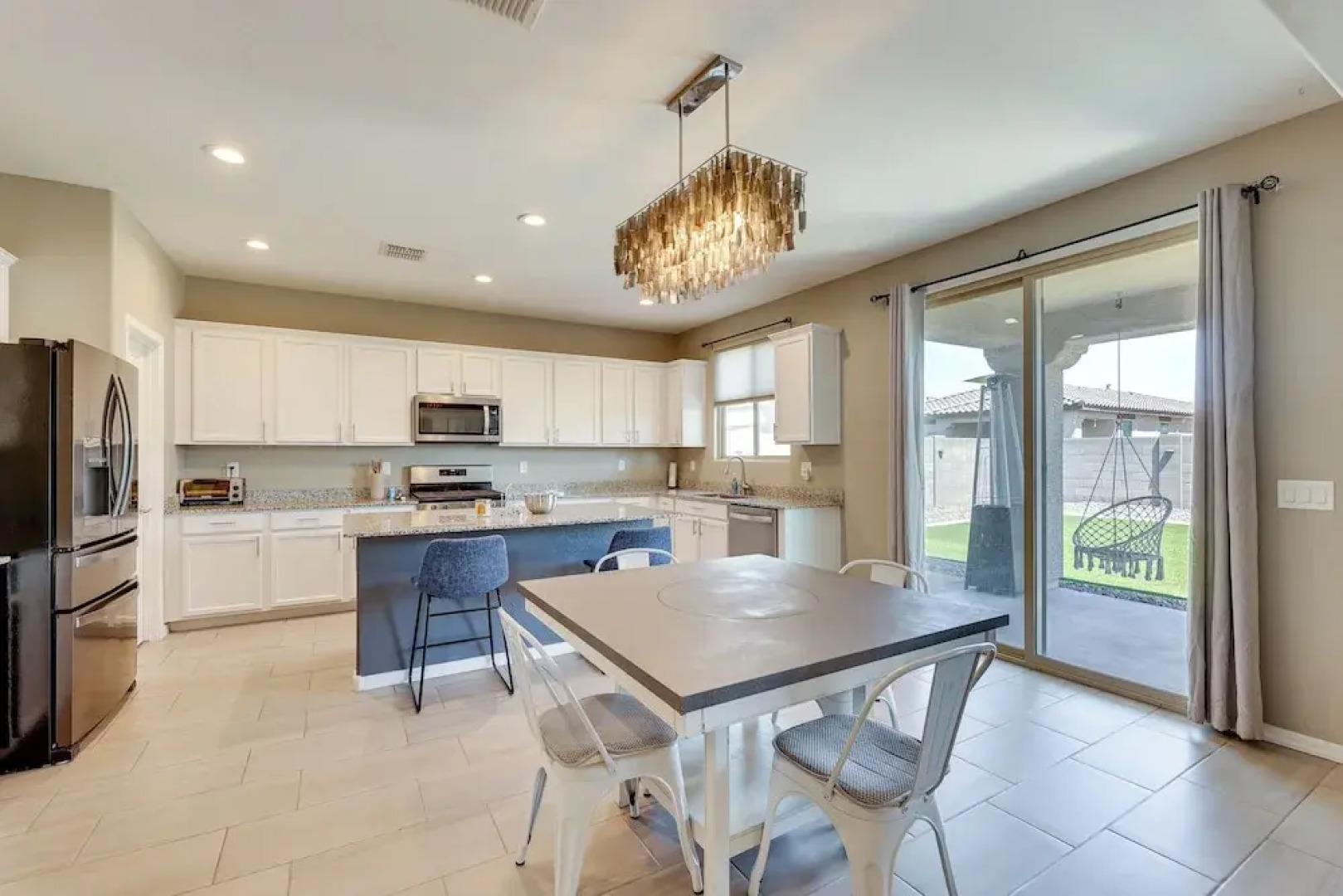 16 Mi to State Farm Stadium: Quiet Gem w/ Games