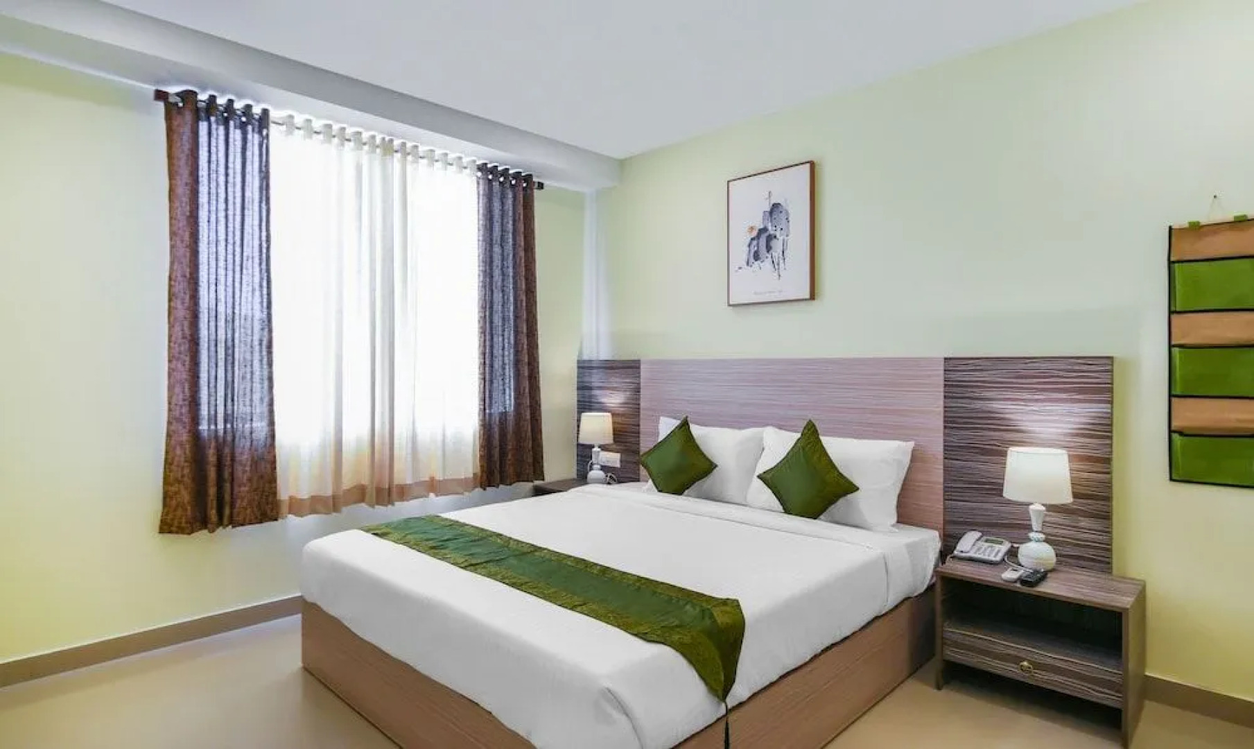 Treebo Trend Tree House