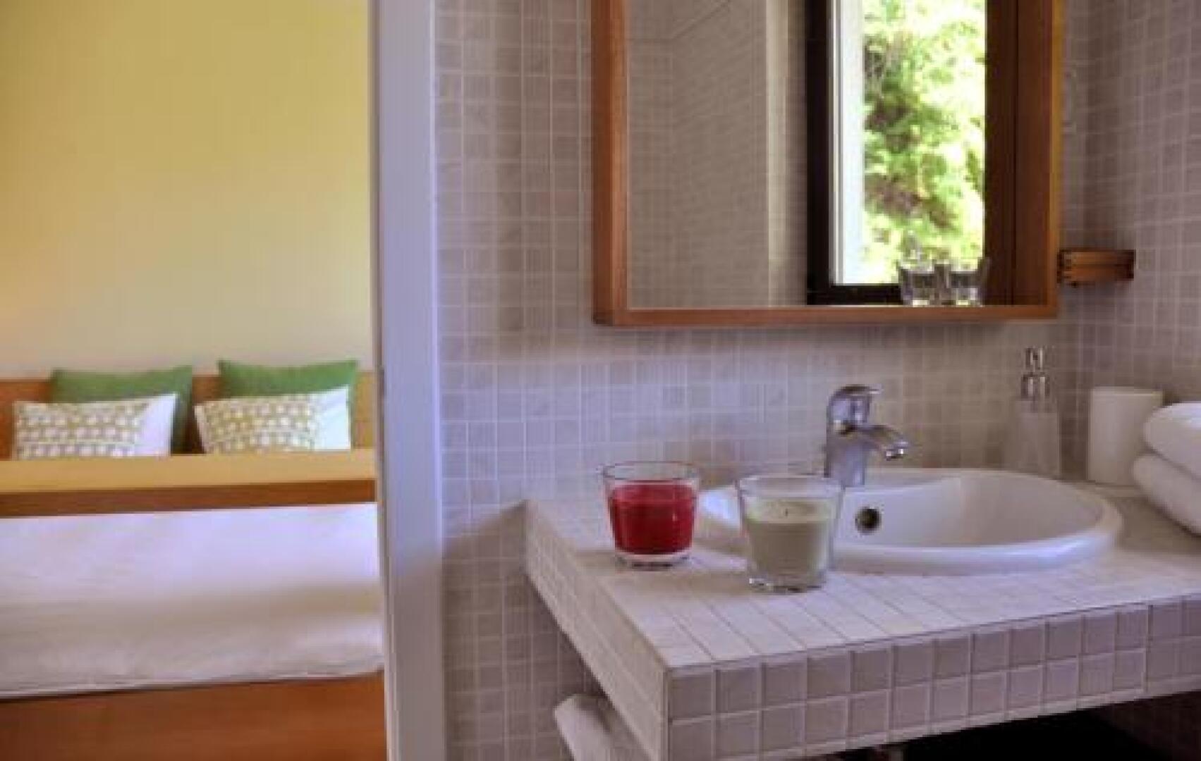 Villa Santa Barbara by be@home