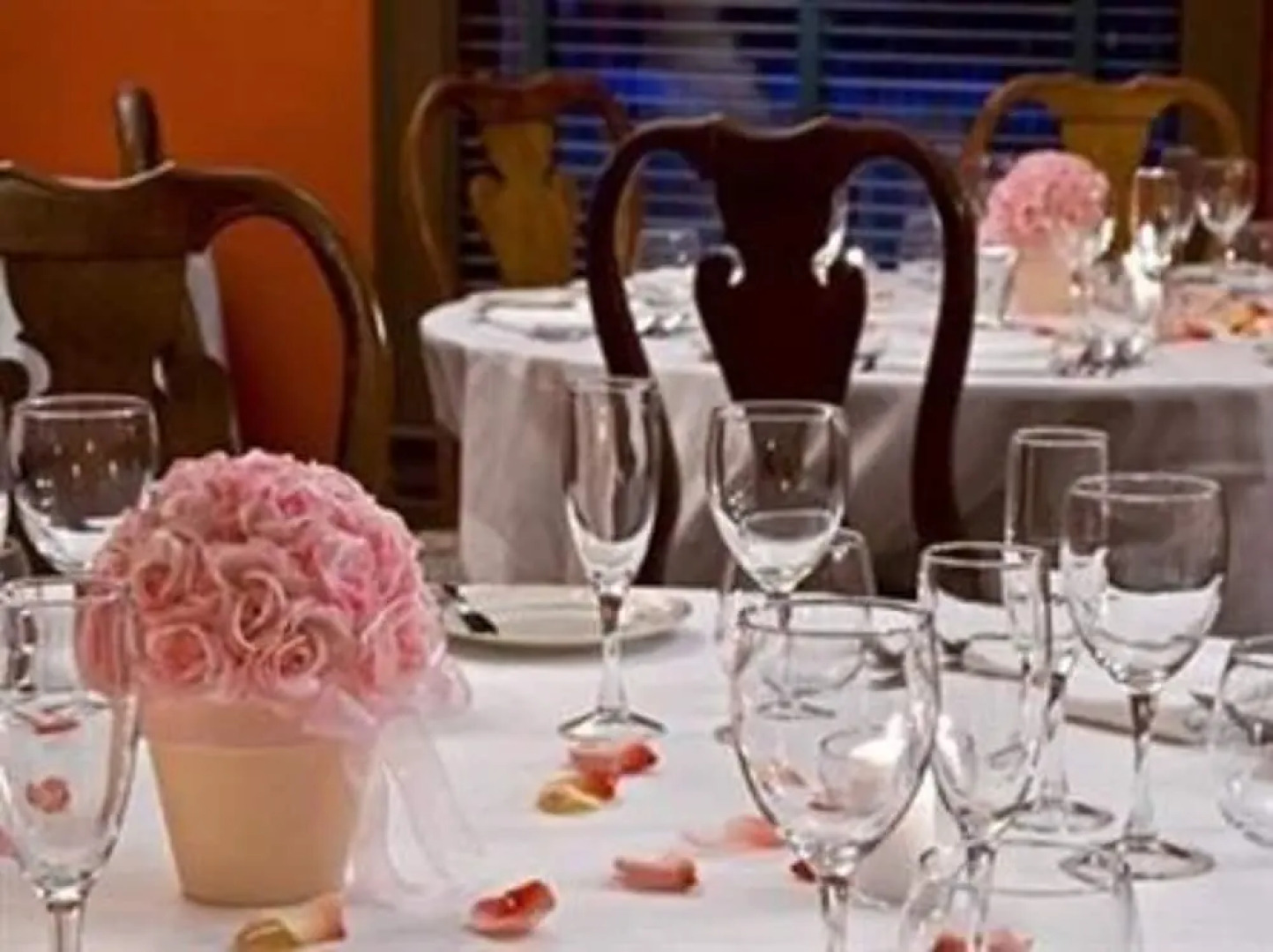 Gateways Inn & Restaurant