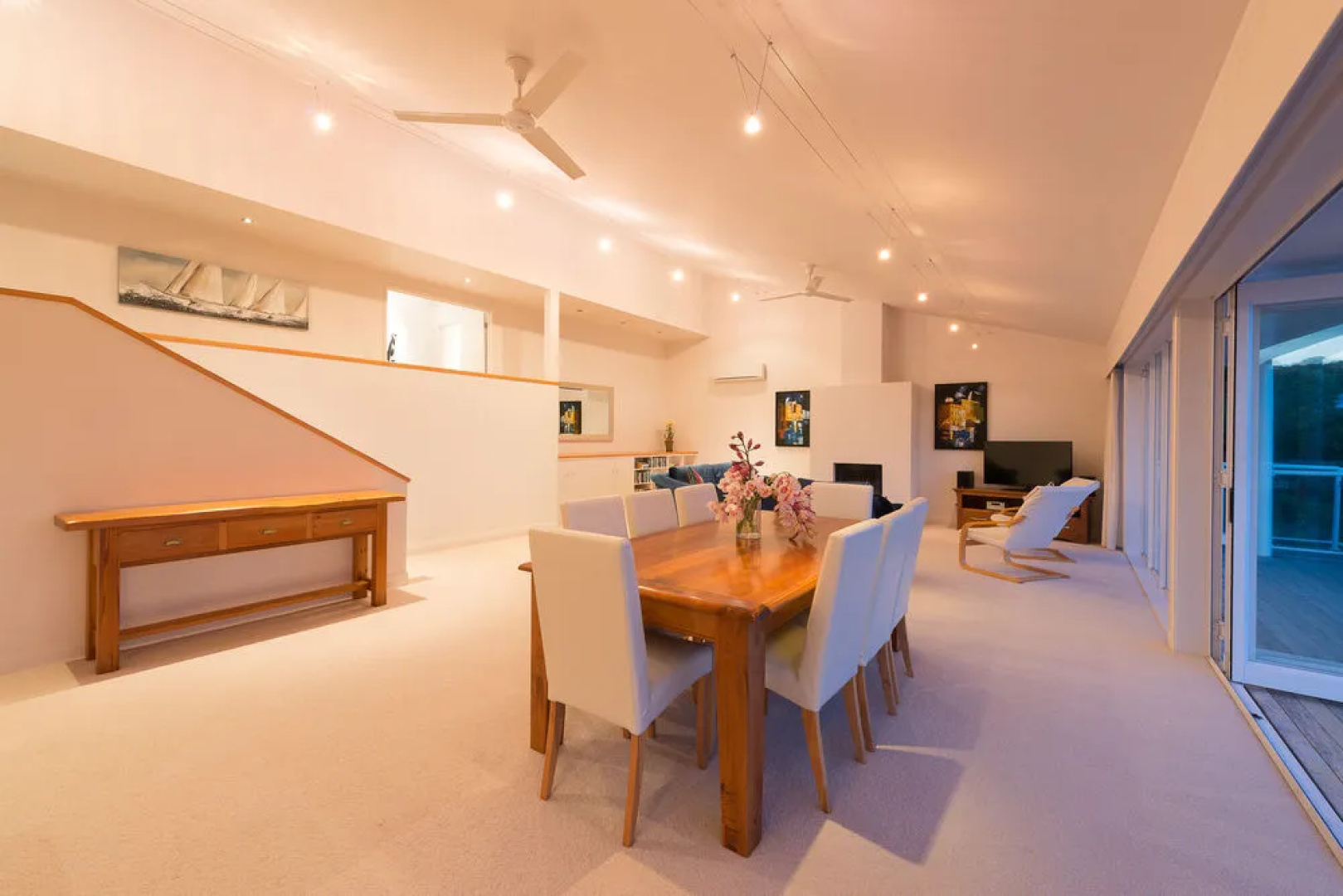 Russell View Apartments