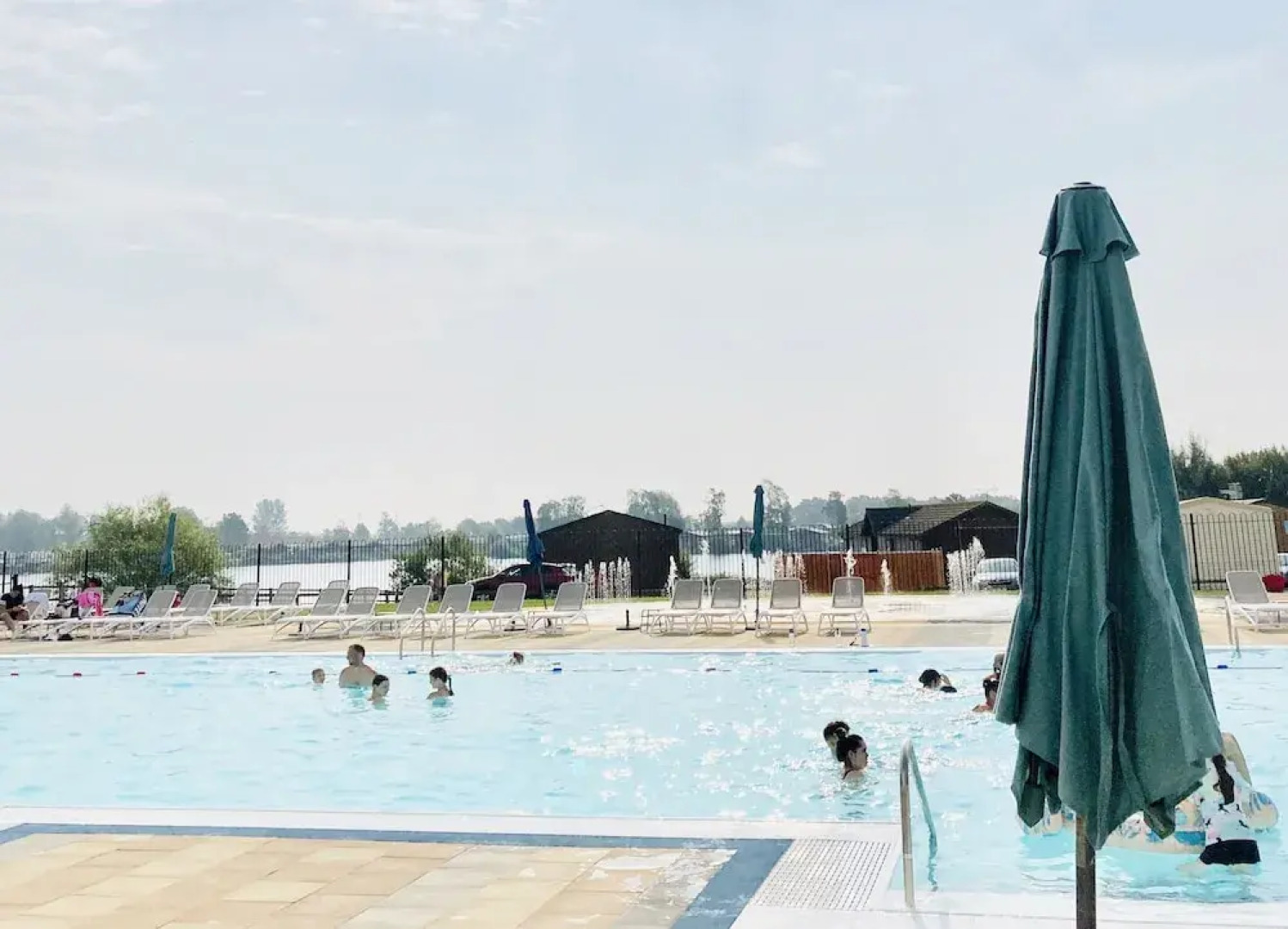 Sherwood Retreat Stunning Modern Hot Tub Holiday